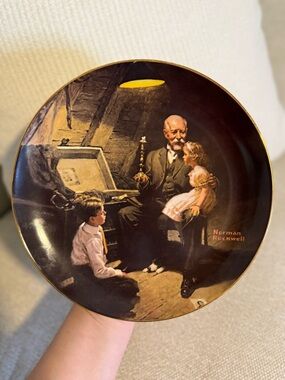 Norman Rockwell Cream & Black Limited Edition Plate
